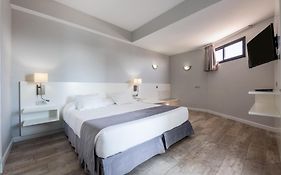 Hotel Caserio